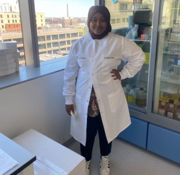 Khadra, an undergrad working in the lab